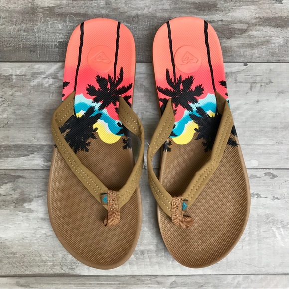 roxy tan flip flops